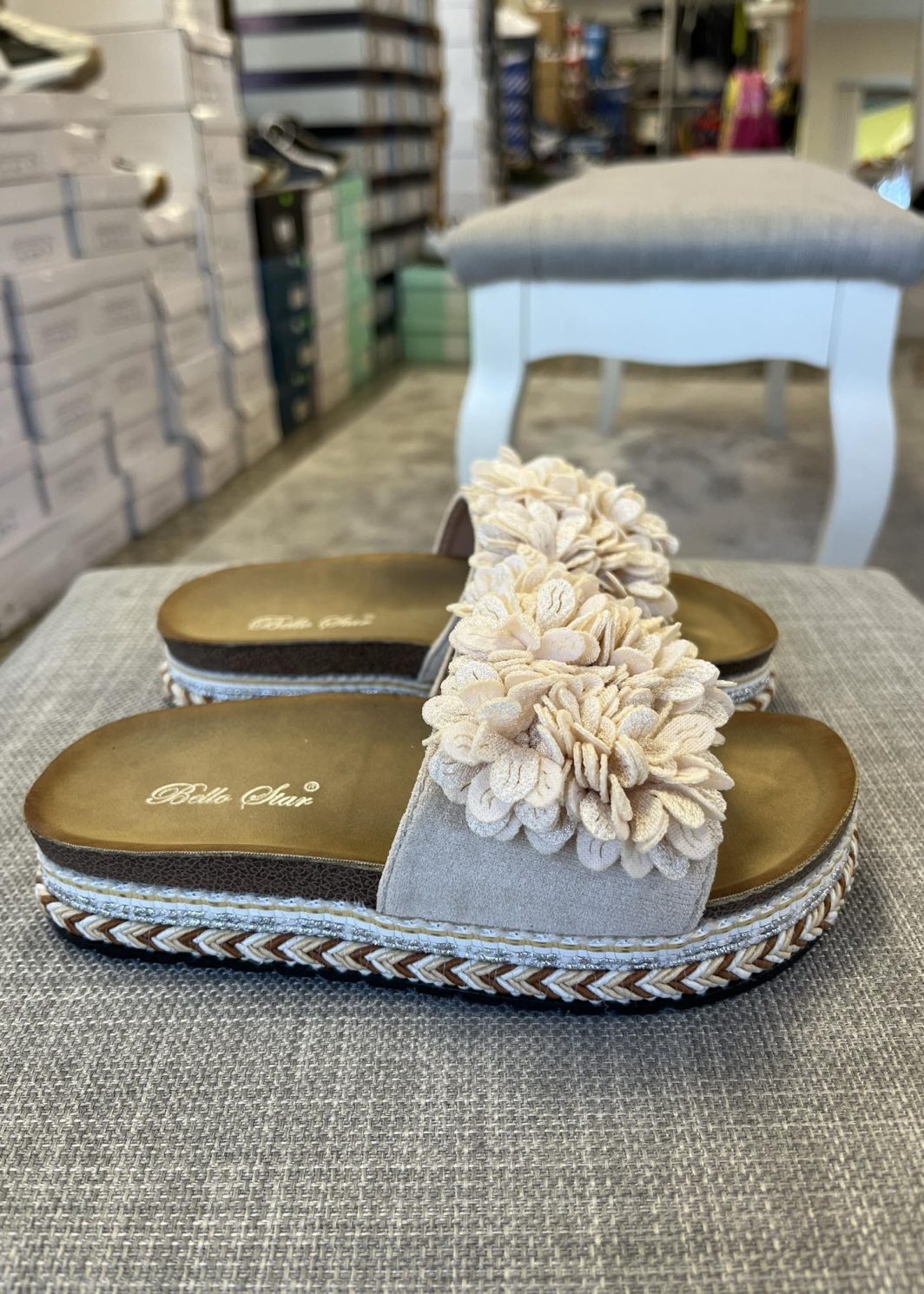 chinelo florido