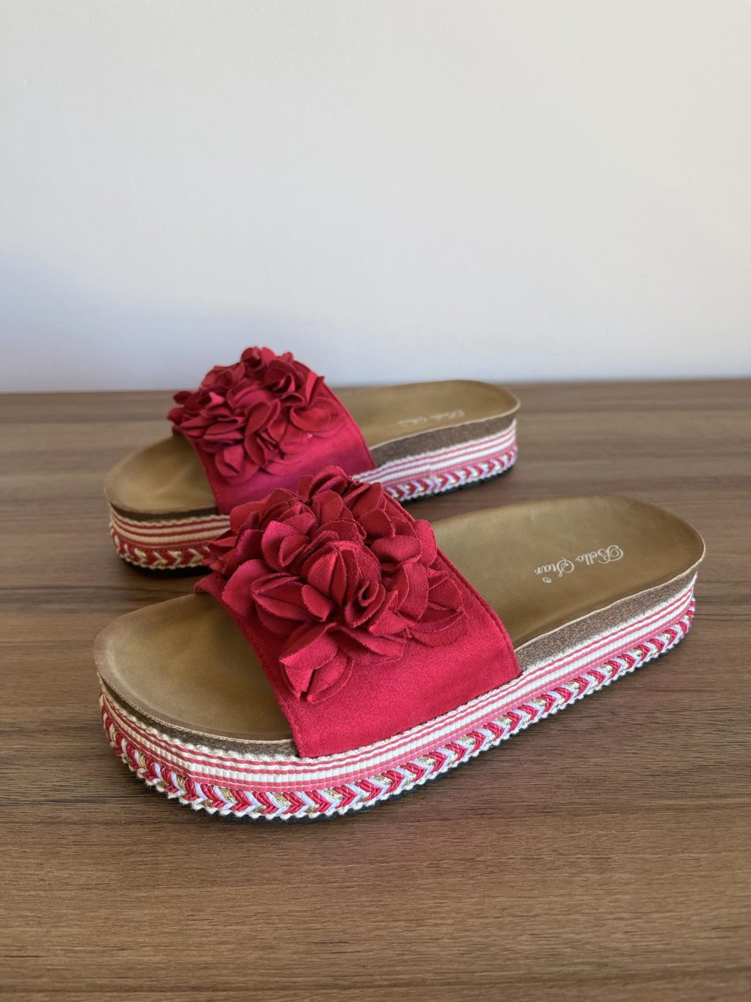 chinelo fuchsia