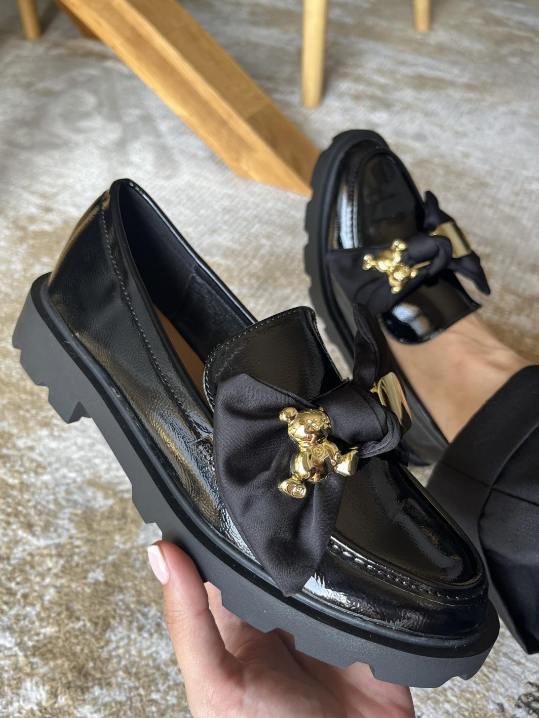 loafer teddy preto