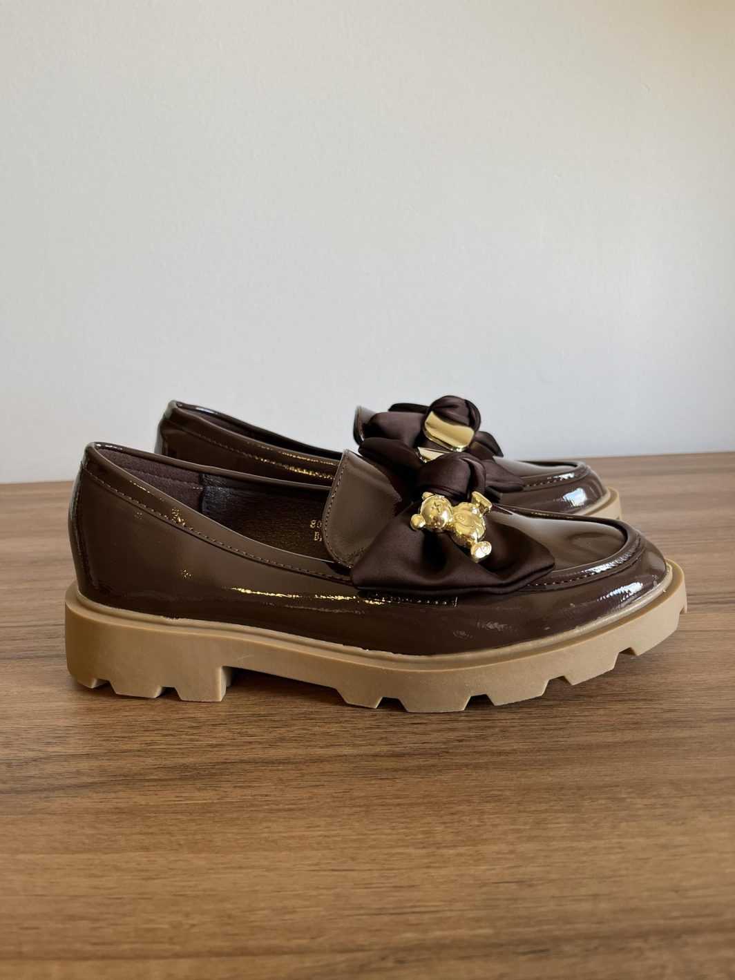 loafer castanho