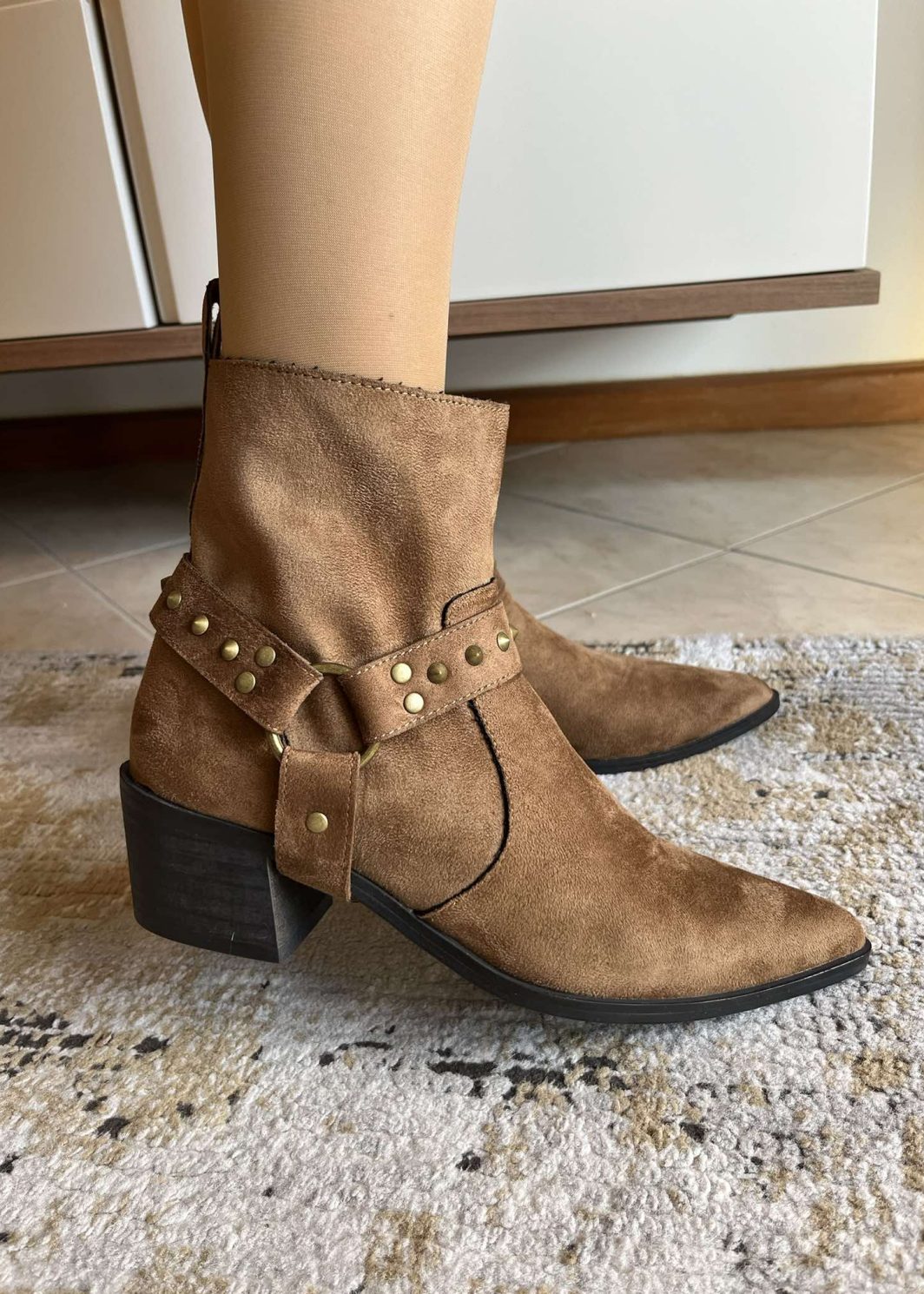 bota corina camel