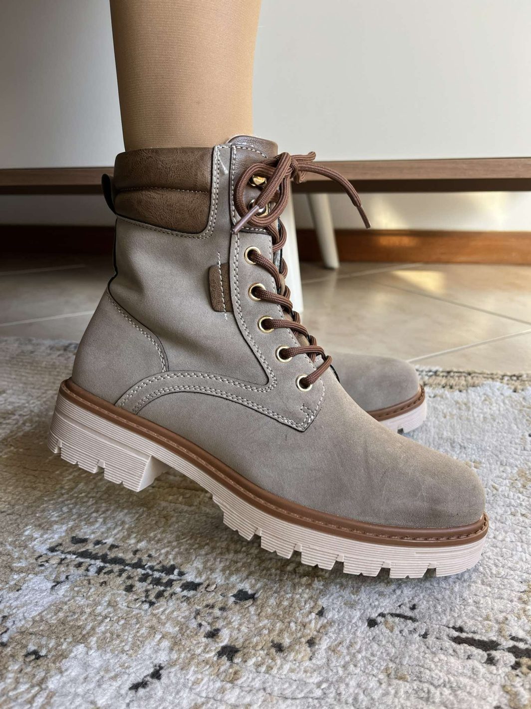 bota militar khaki