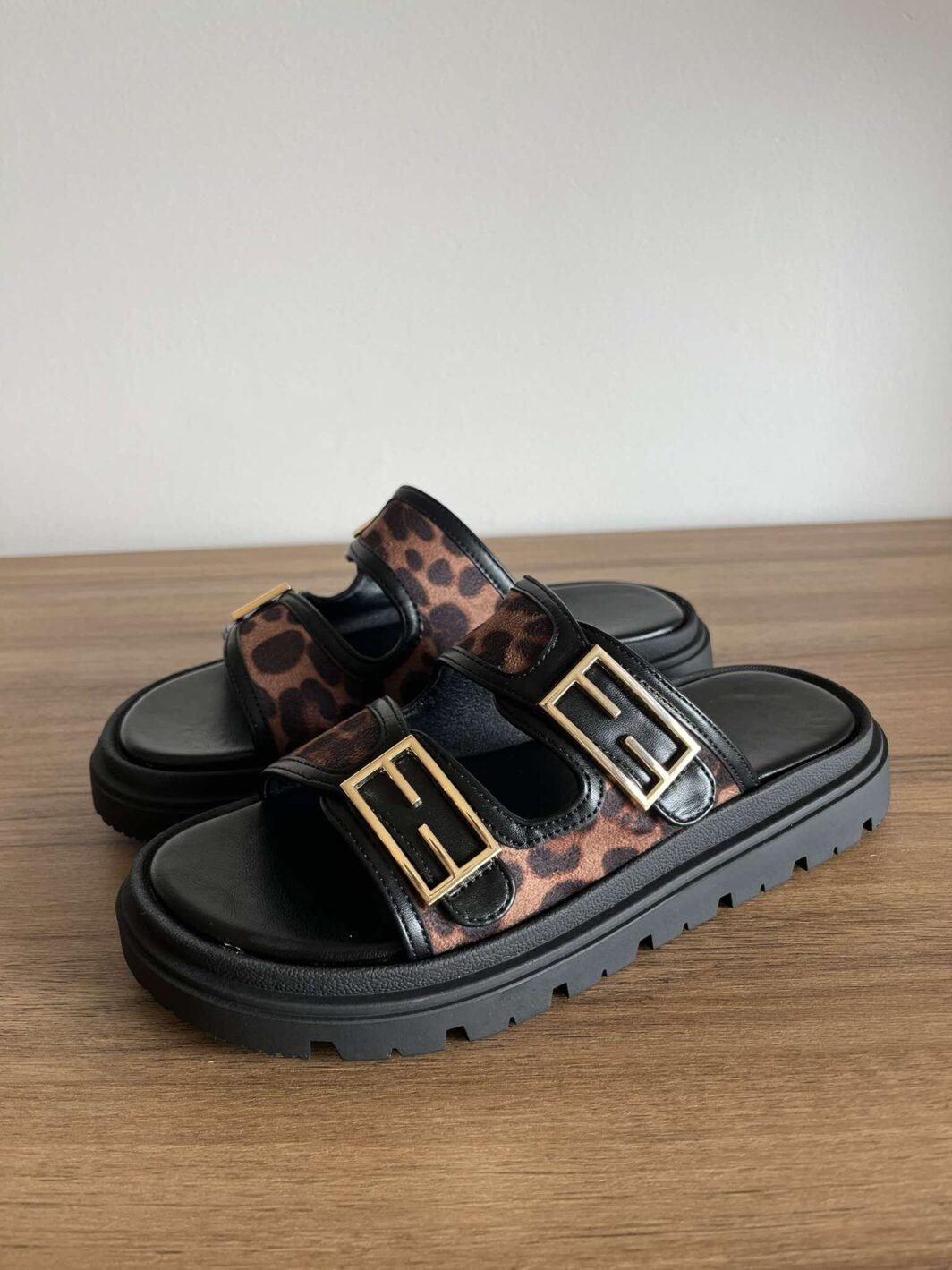 Chinelo Animal Print - Image 6