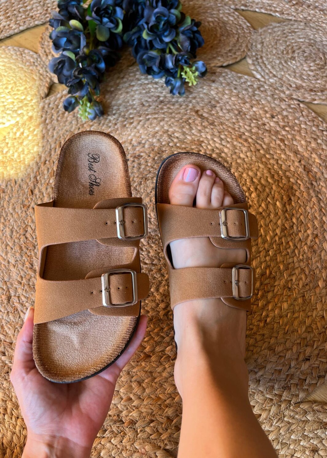Chinelo Fivelas Camel