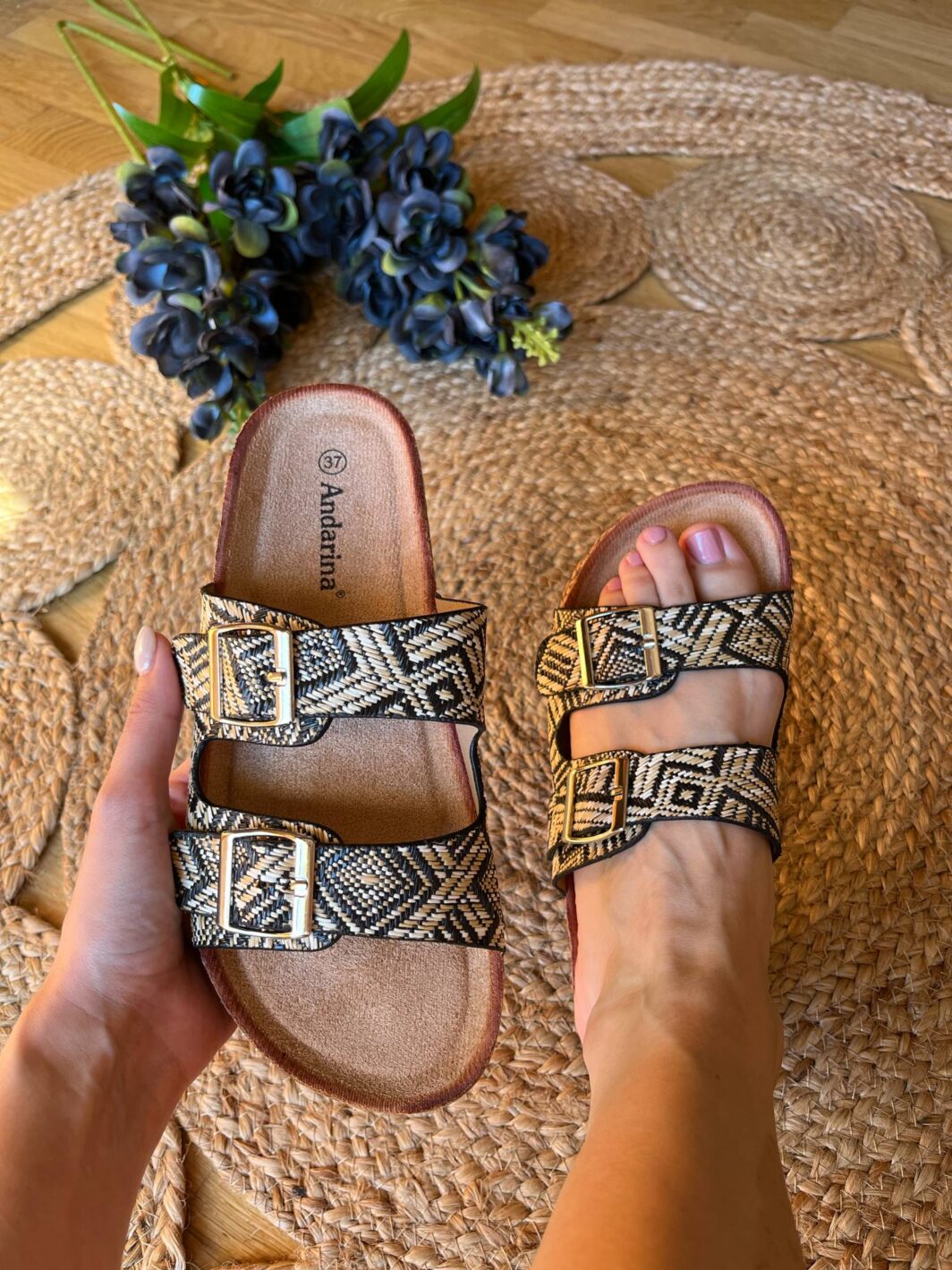 Chinelo Fivelas Ráfia