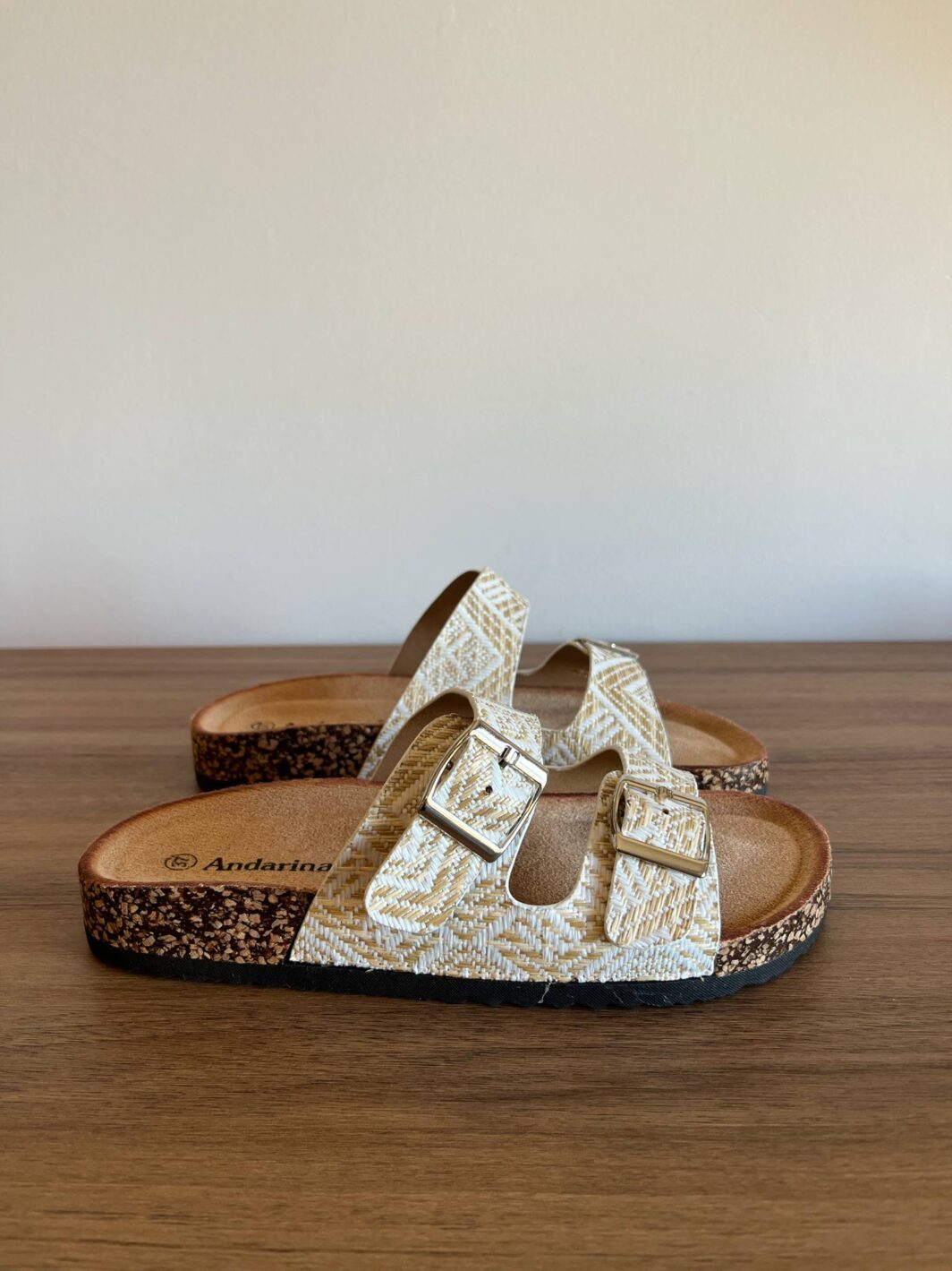 Chinelo Fivelas Ráfia