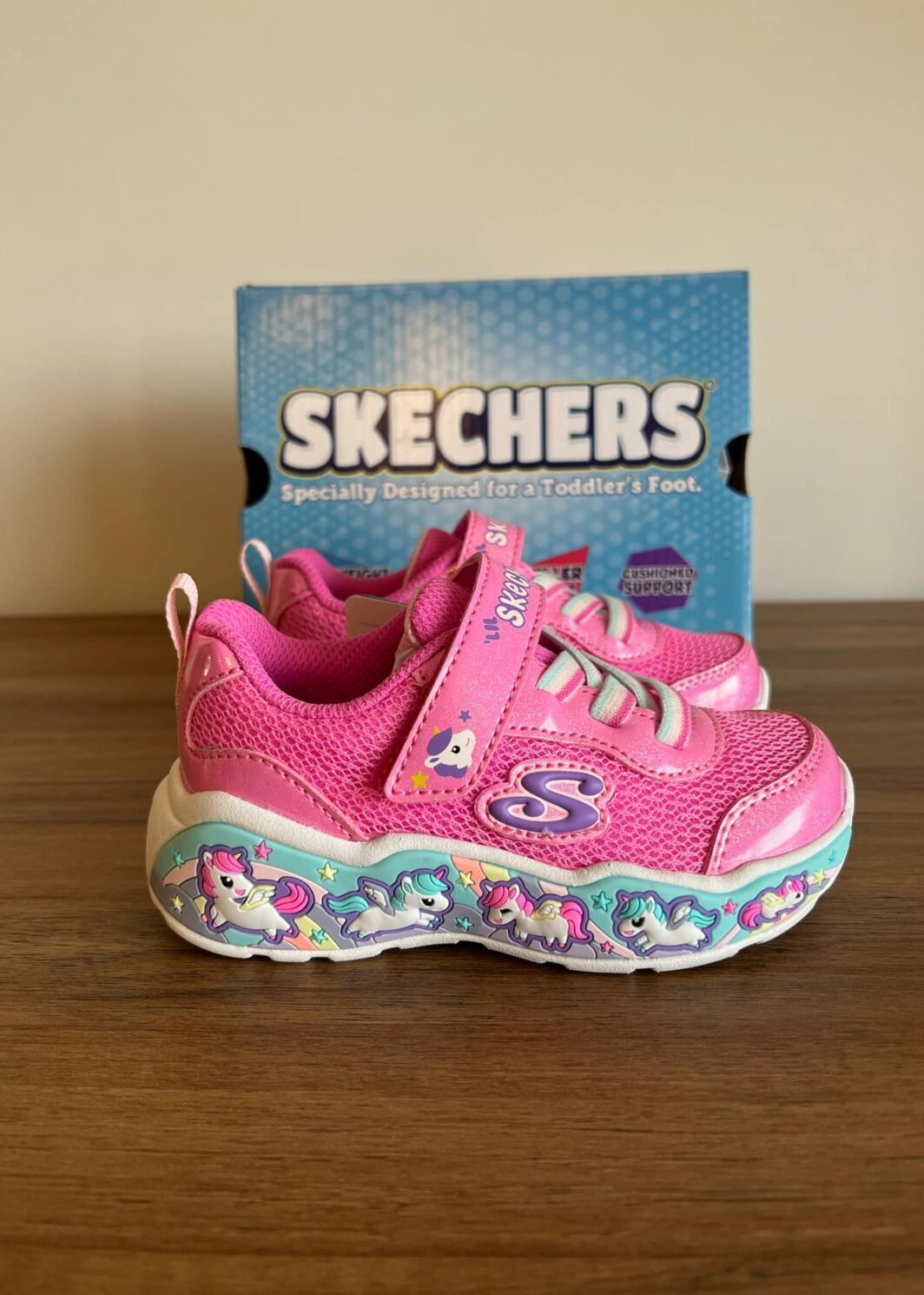 skechers