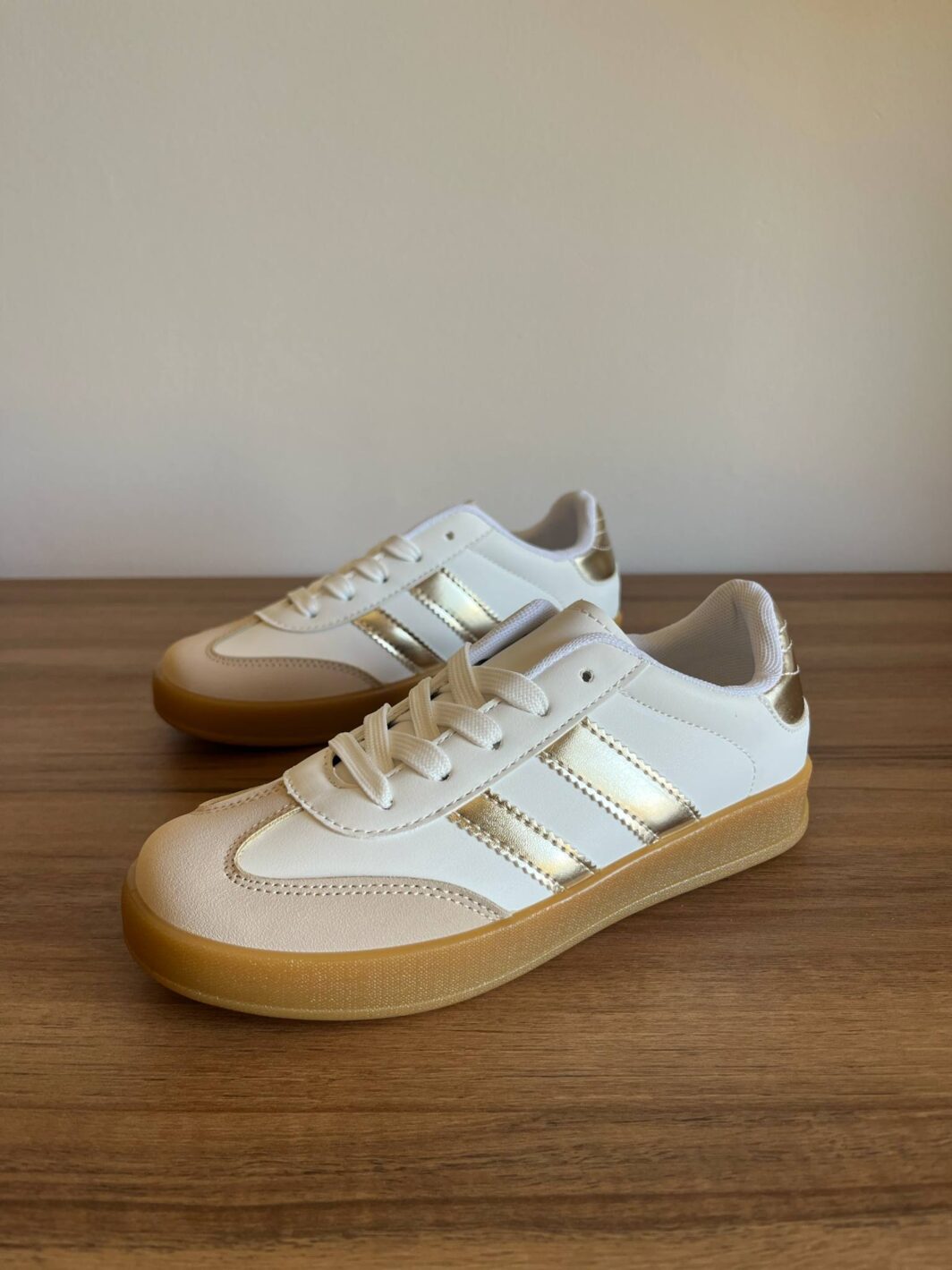 Sapatilha Retro Kid - Dourado