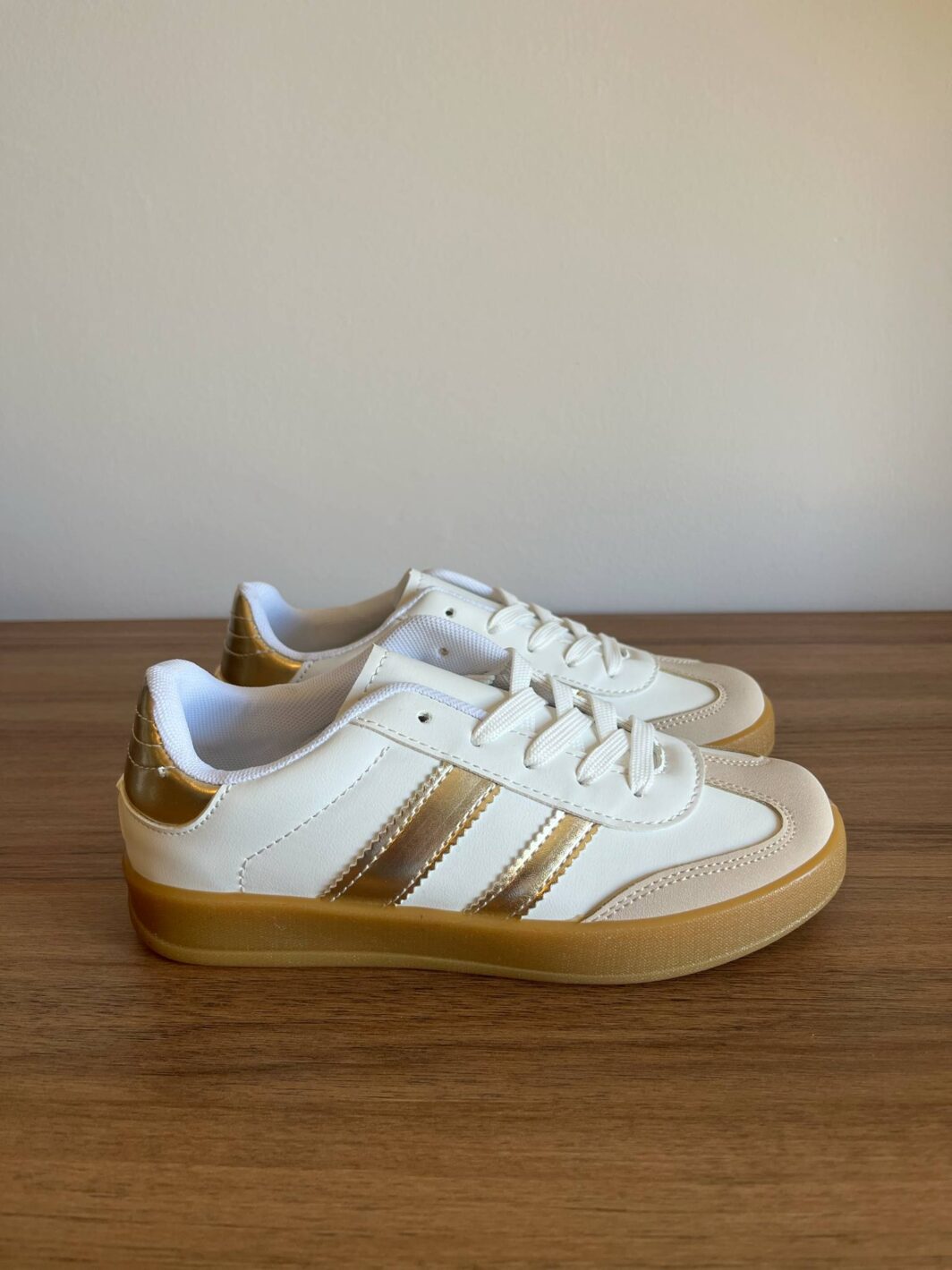 Sapatilha Retro Kid - Dourado
