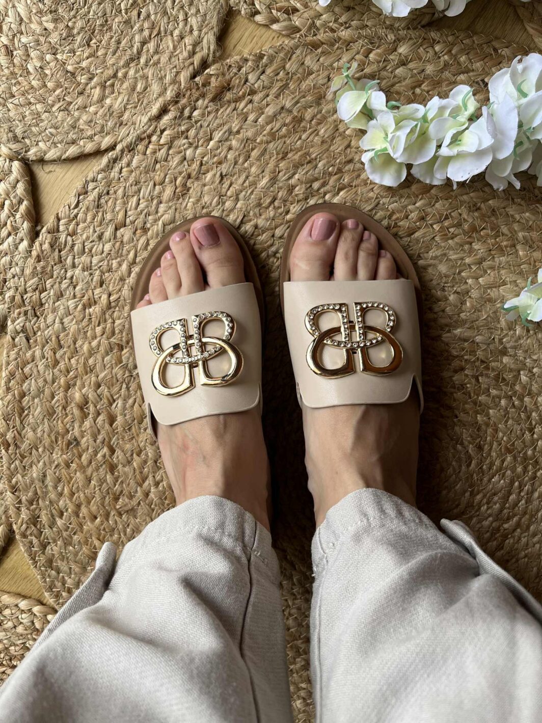 Chinelo Flex com aplicação - Bege