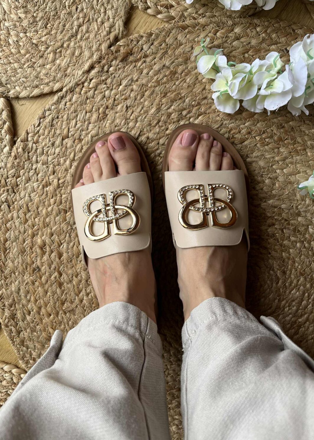 Chinelo Flex com aplicação - Bege