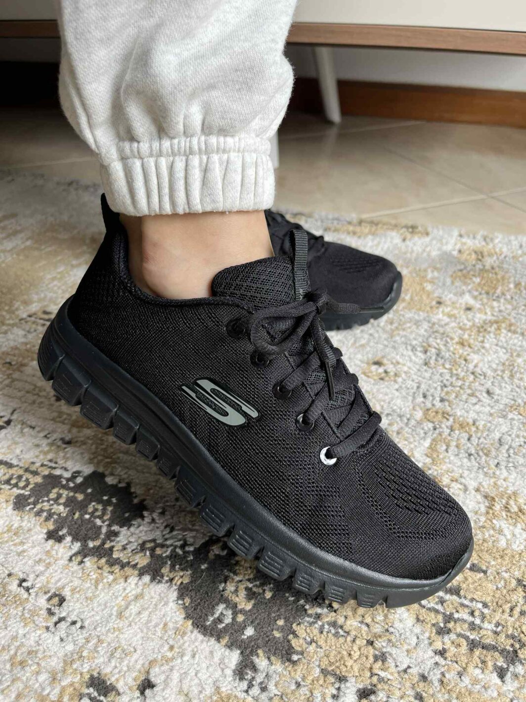 Skechers Graceful - Get Connected