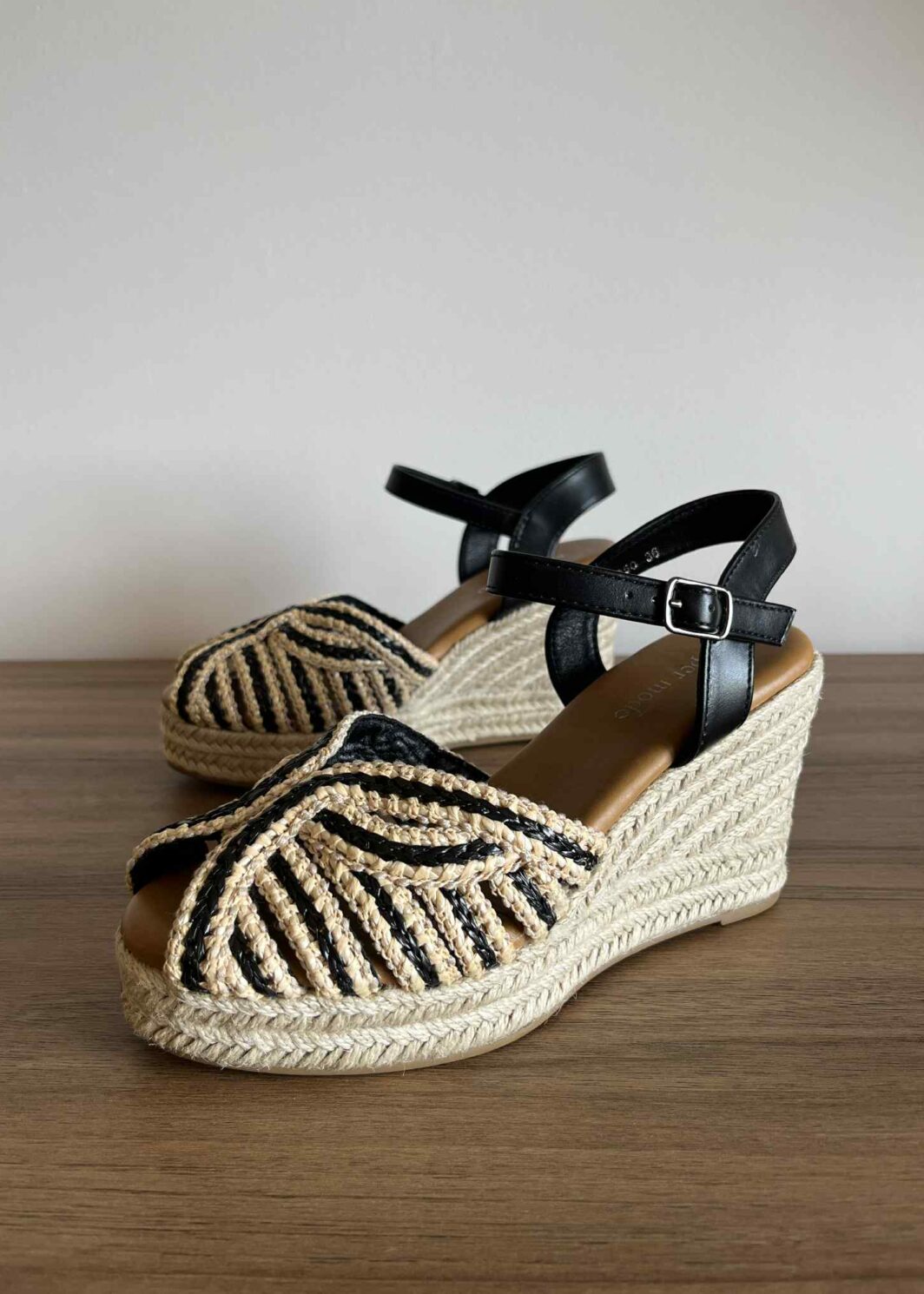 Sandália Cunha Peep Toe - Preto