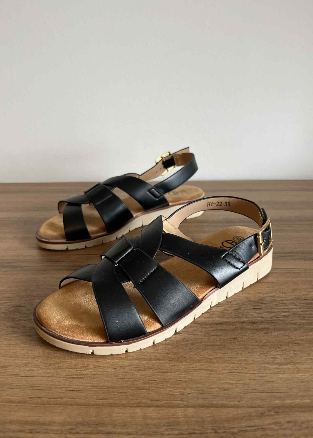 Sandália Cruzada Conforto - Preto