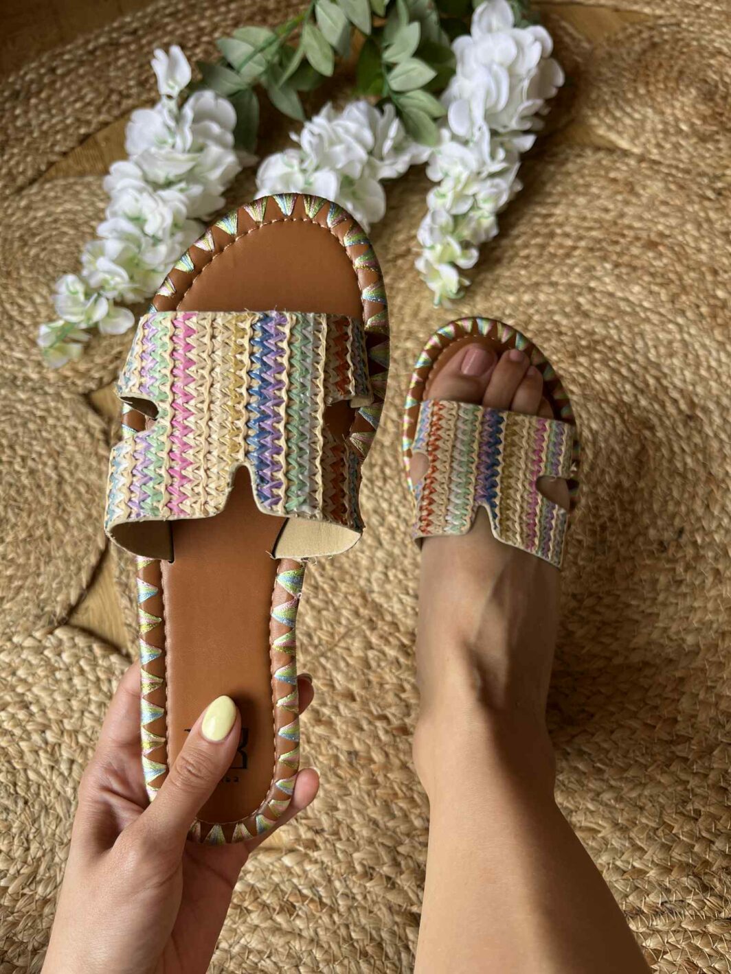 Chinelo Ráfia Multicor