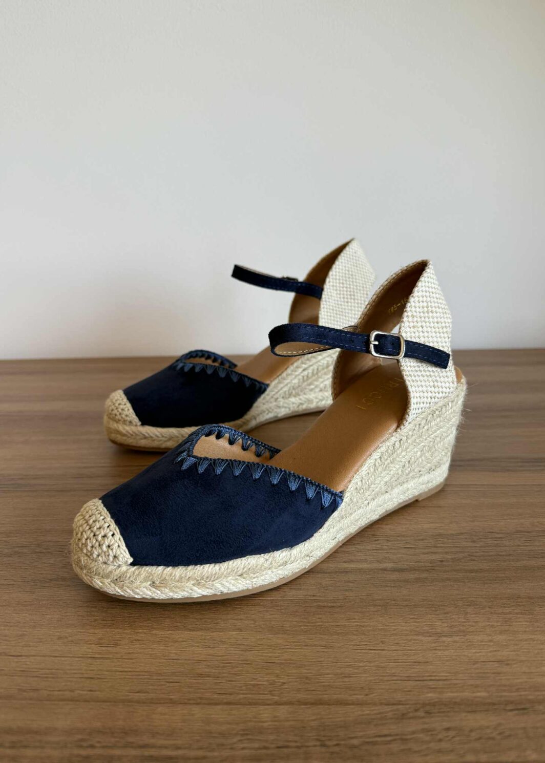 Valenciana Virucci Azul