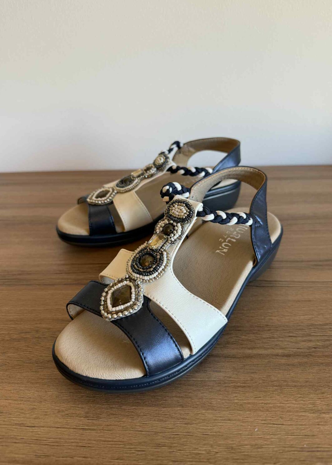 Sandália Confort Missangas Azul