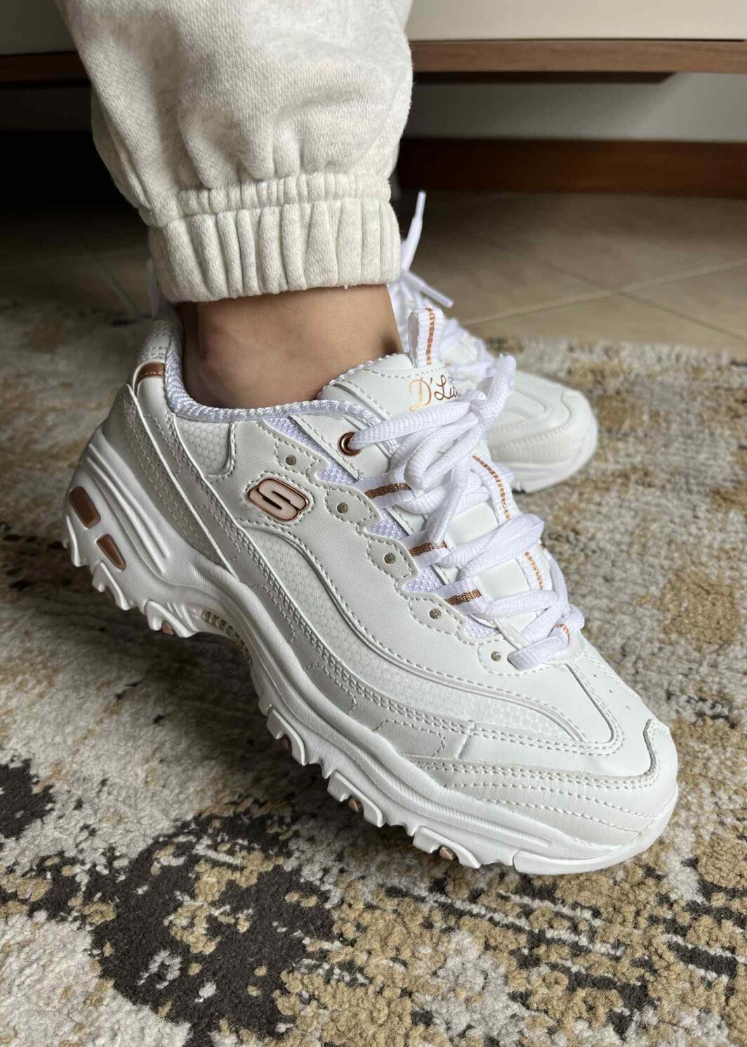 Skechers D'Lites Branco