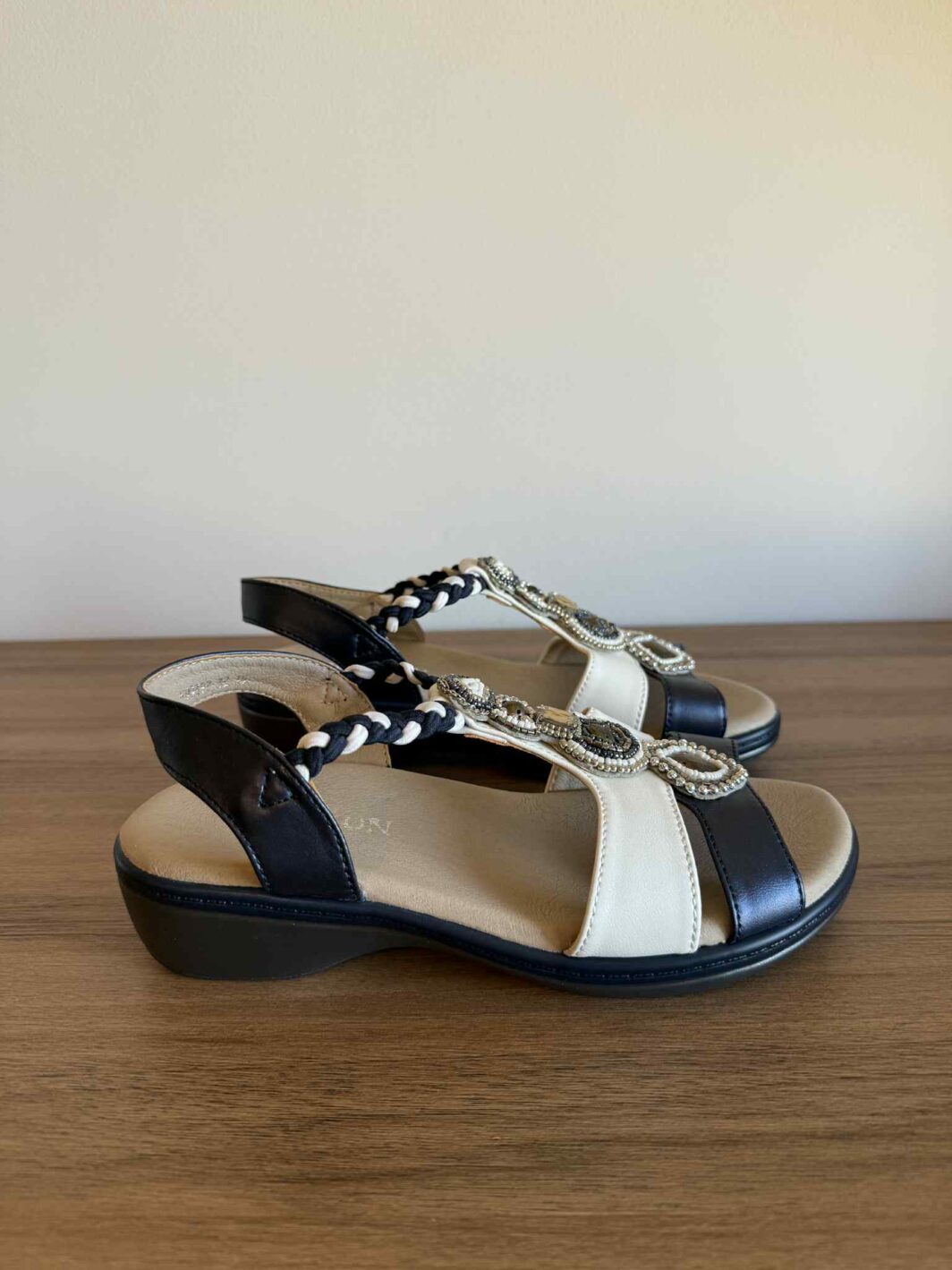 Sandália Confort Missangas Azul