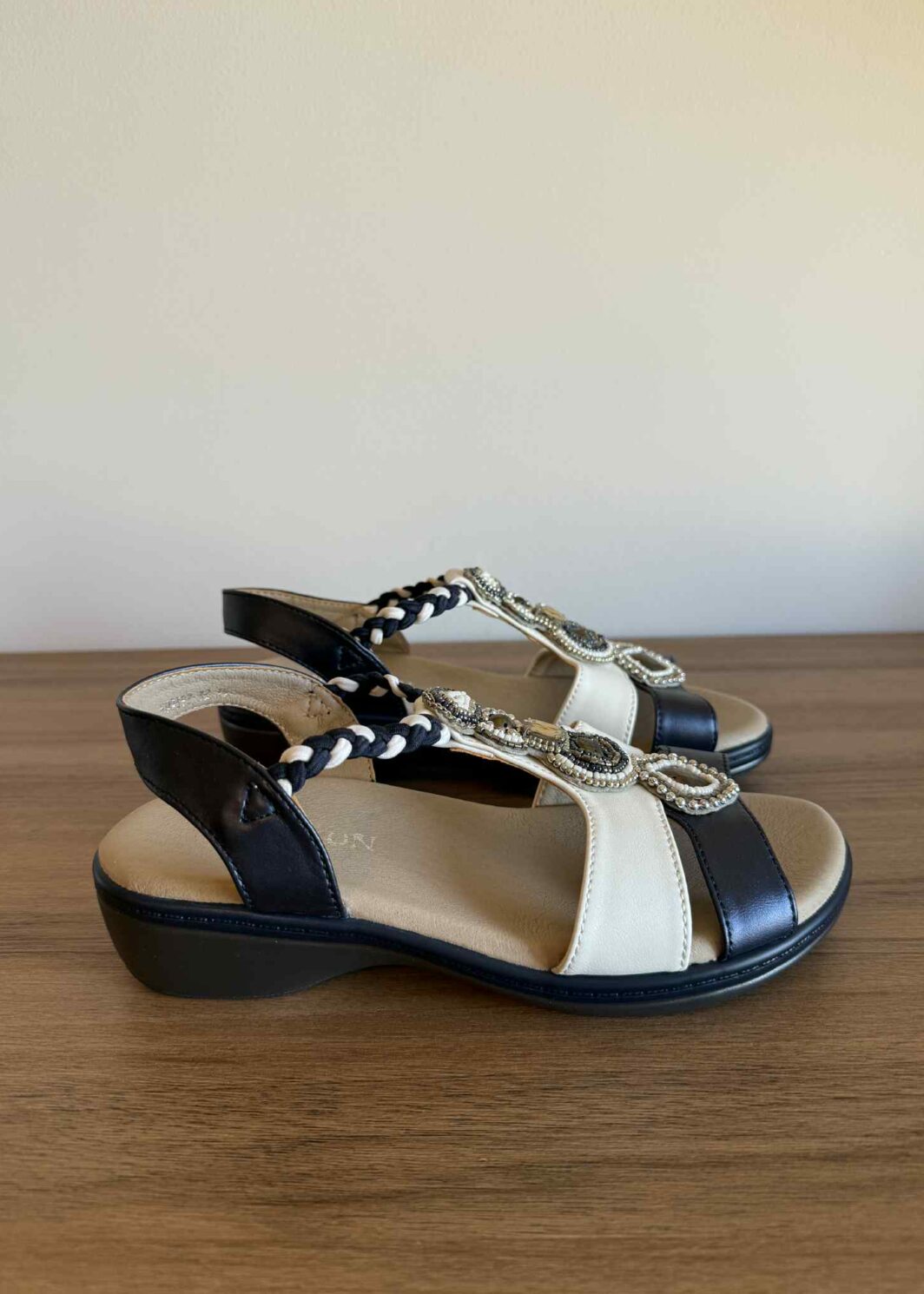 Sandália Confort Missangas Azul