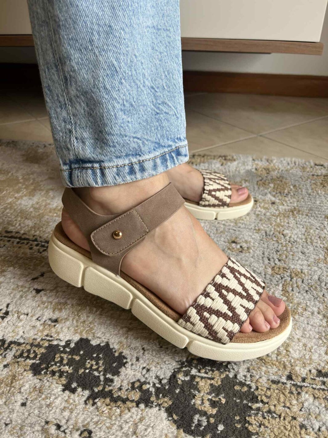 Sandália Confort Velcro- Khaki