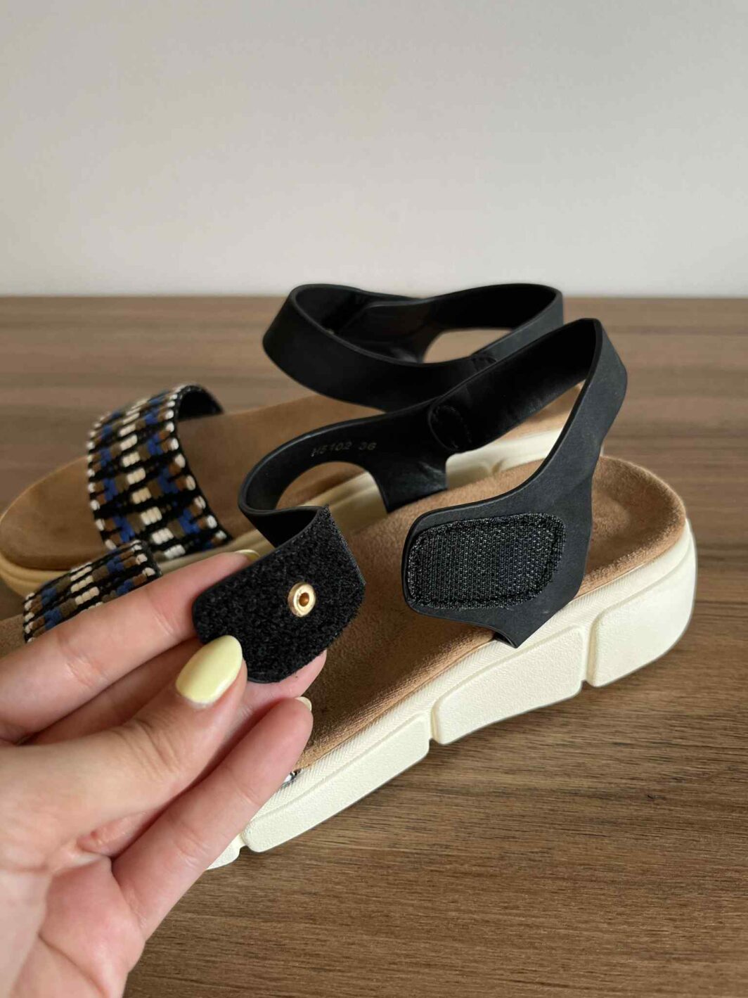 Sandália Confort Sport - Negro