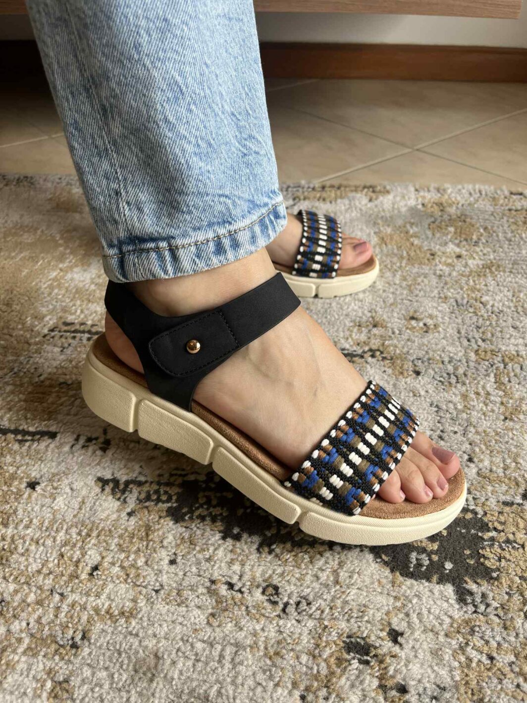 Sandália Confort Sport - Negro