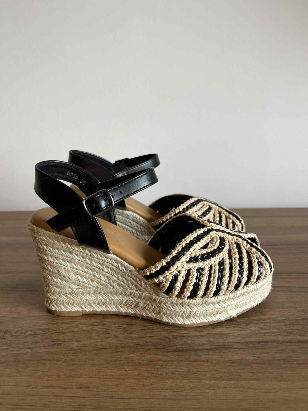 Sandália Cunha Peep Toe - Preto