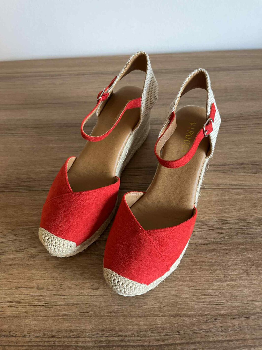 Valenciana Virucci Lisa - Vermelho