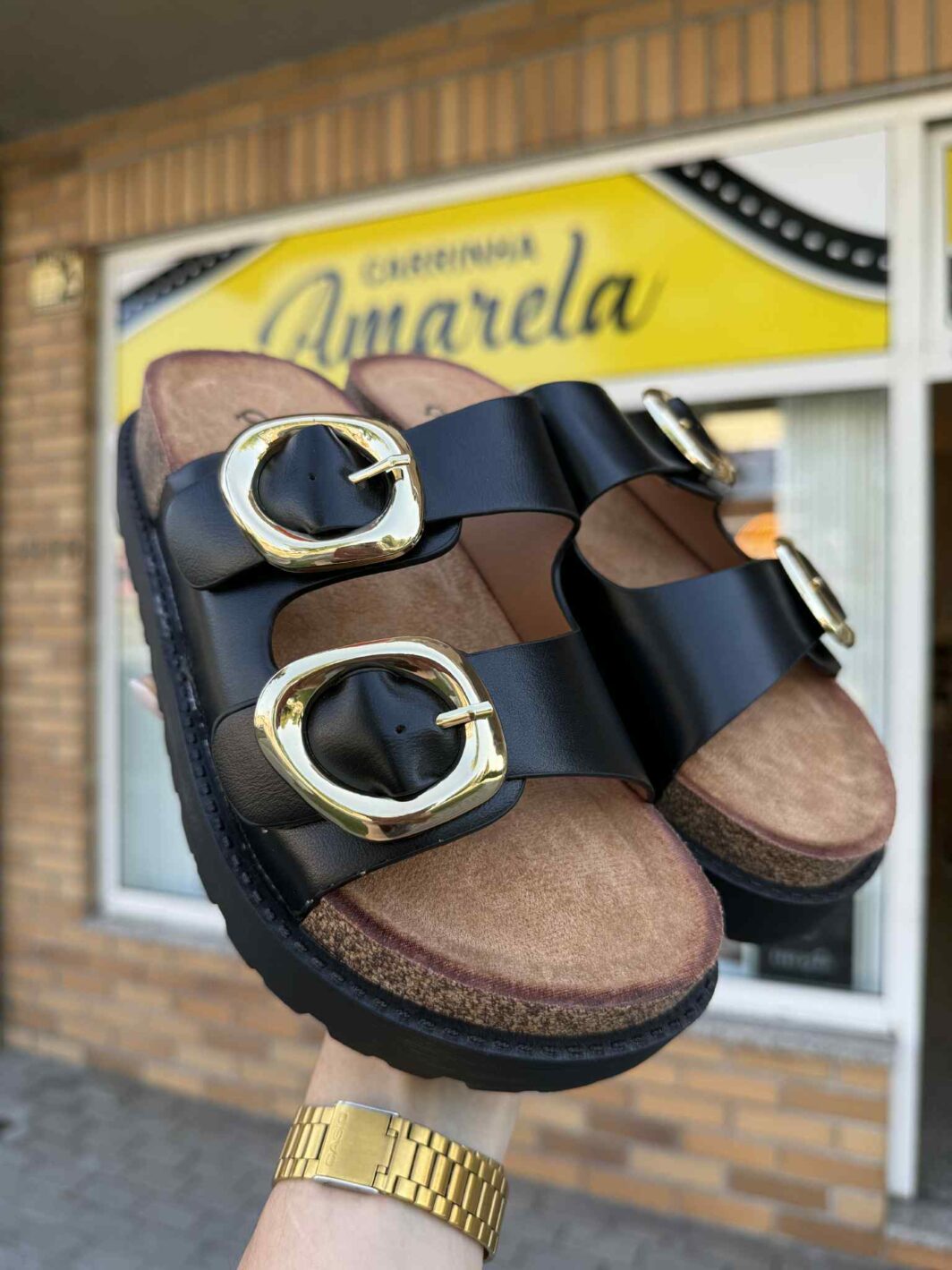 Chinelo Fivelas Chunky - Preto