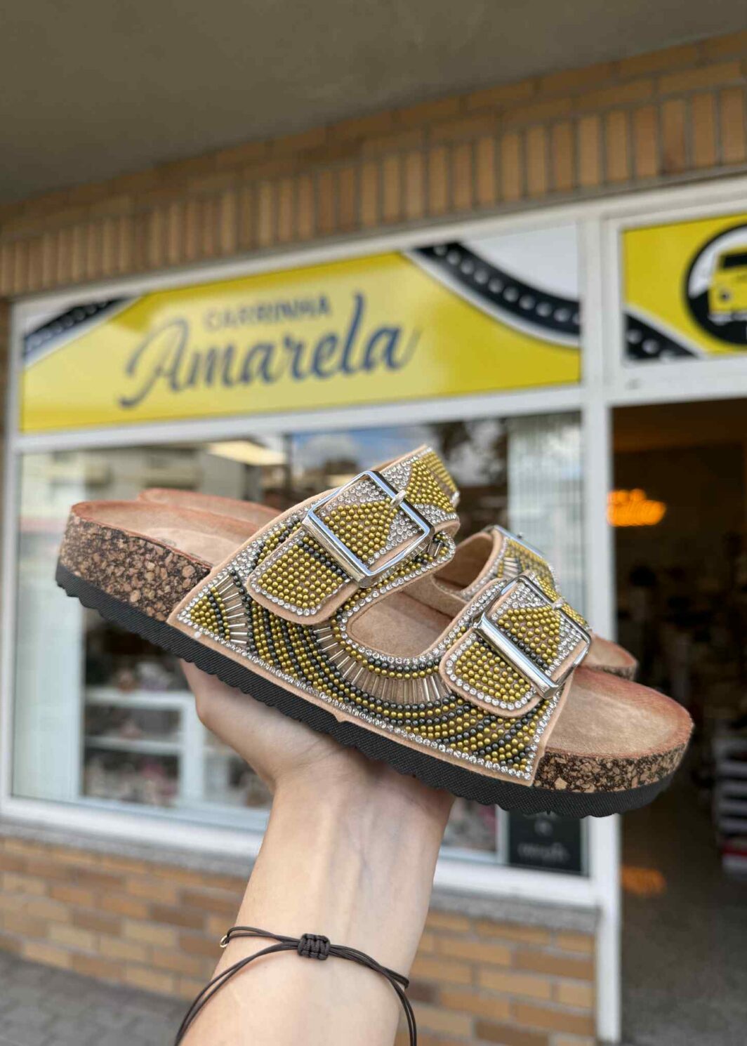 Chinelo Missangas - Dourado