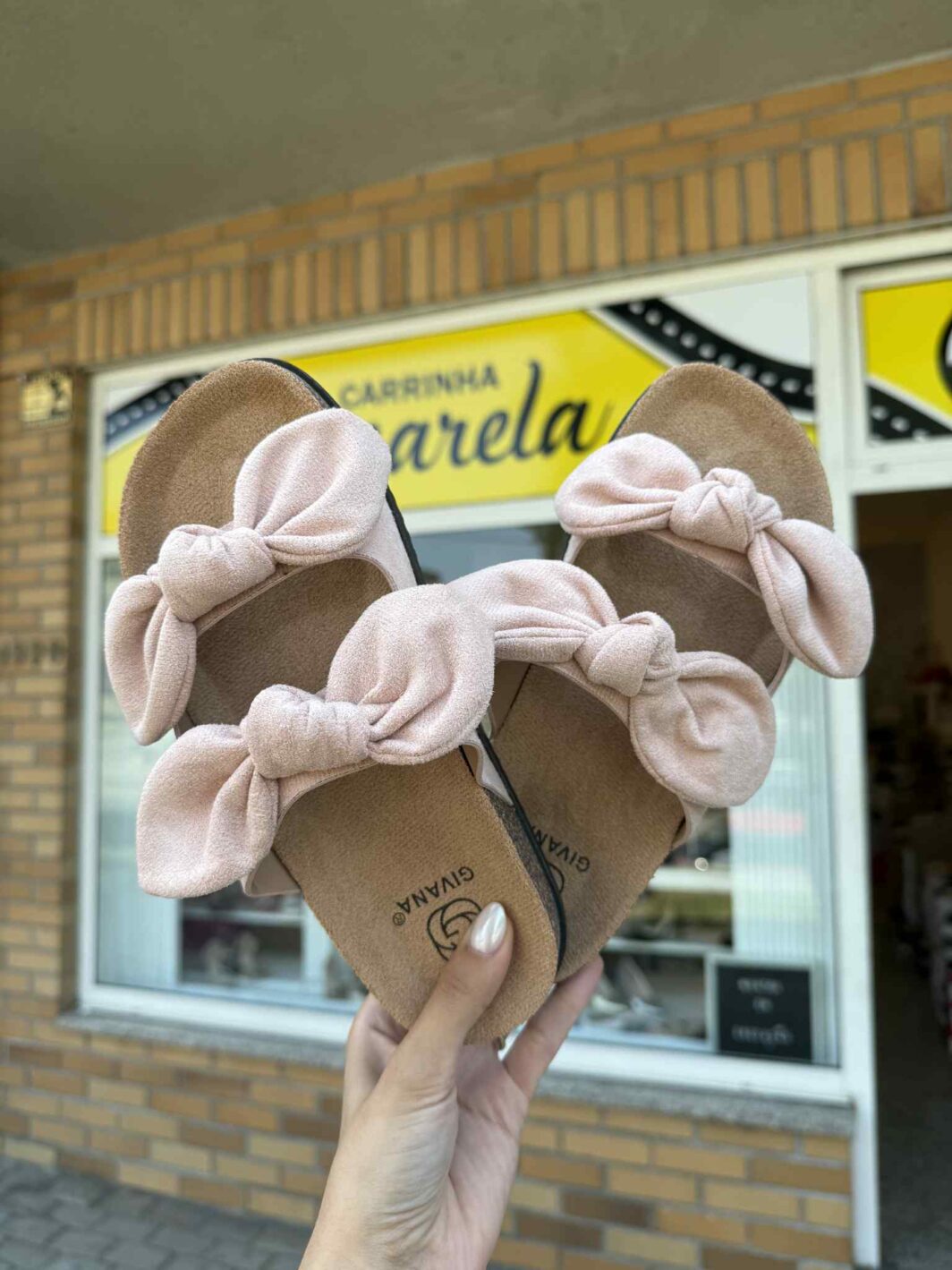 Chinelo Lacinhos Givana - Rosa