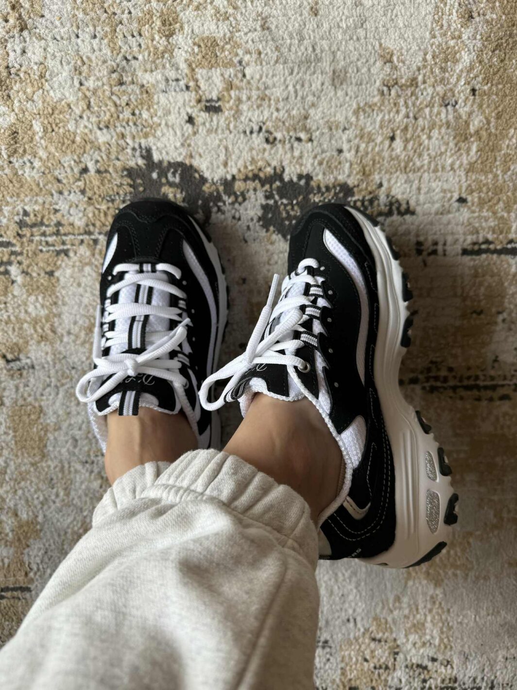Skechers D'Lites Preto