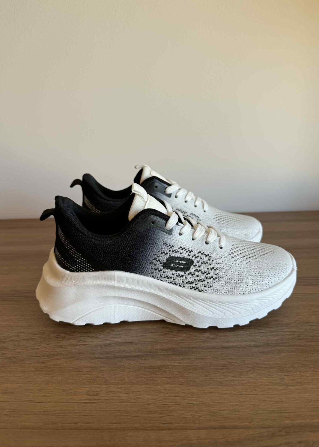 Sapatilha desportiva black&white