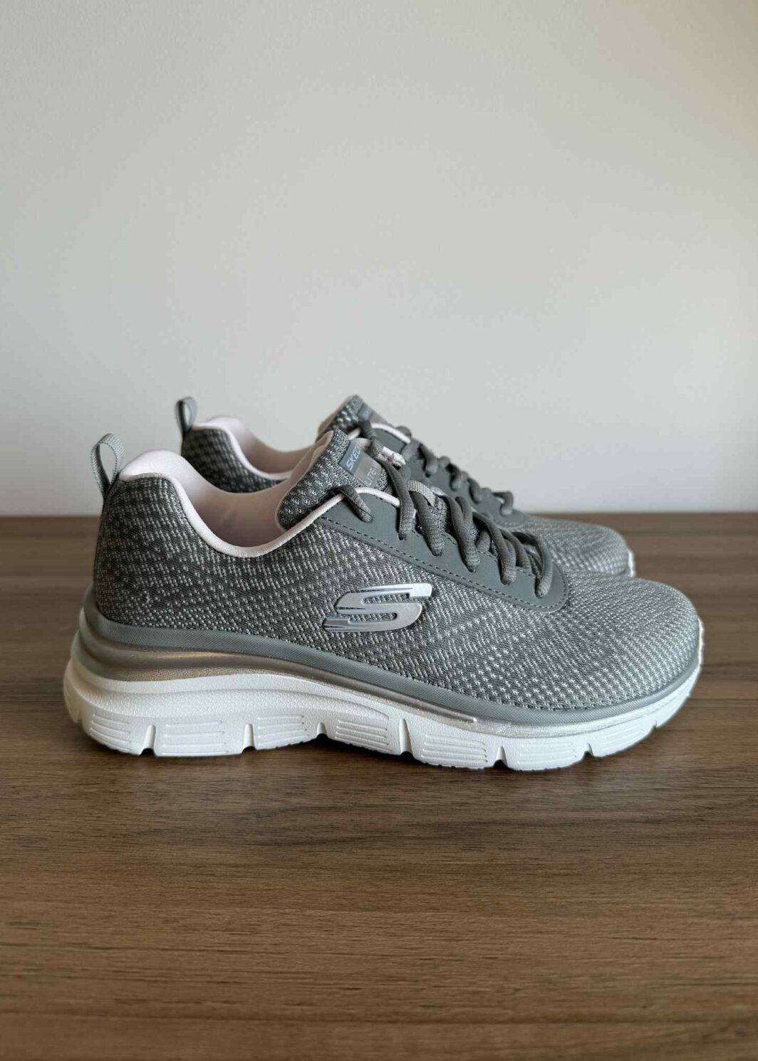 Skechers Fashion Fit - Bold Boundaries