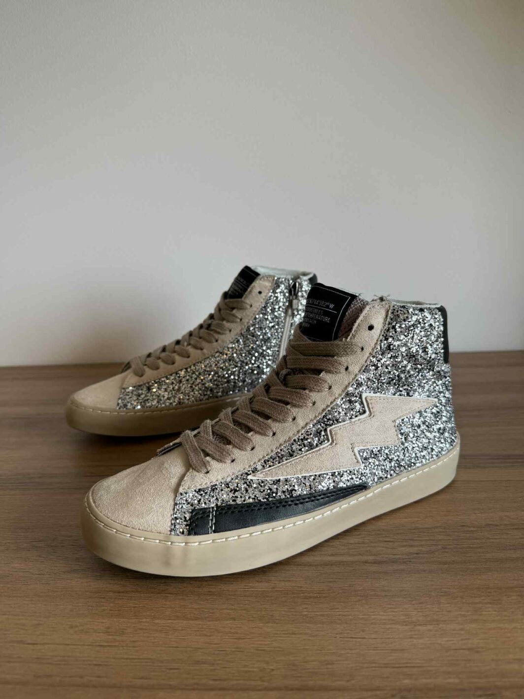 Ténis Bota Corina Lightning - Prata