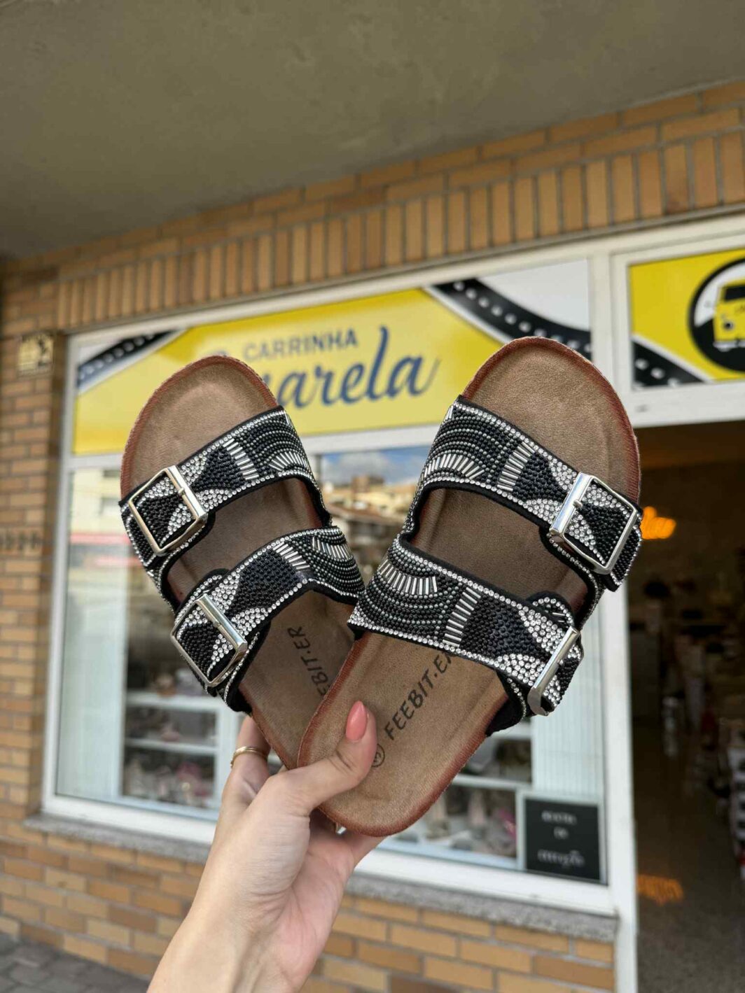 Chinelo Missangas - Dourado