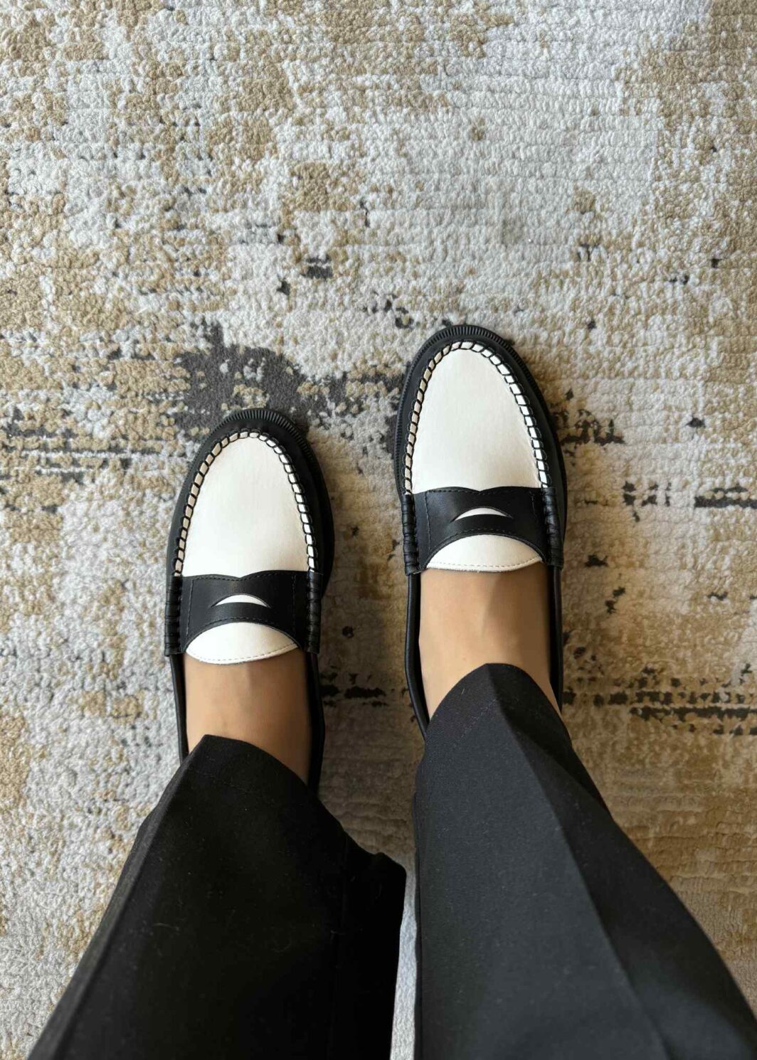 Mocassins Bicolor Corina - Preto