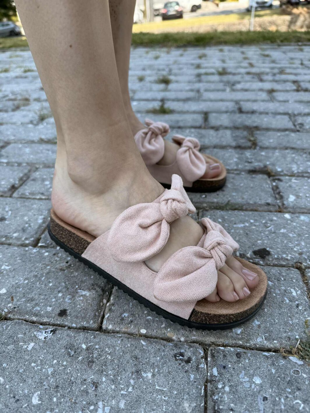 Chinelo Lacinhos Givana - Rosa