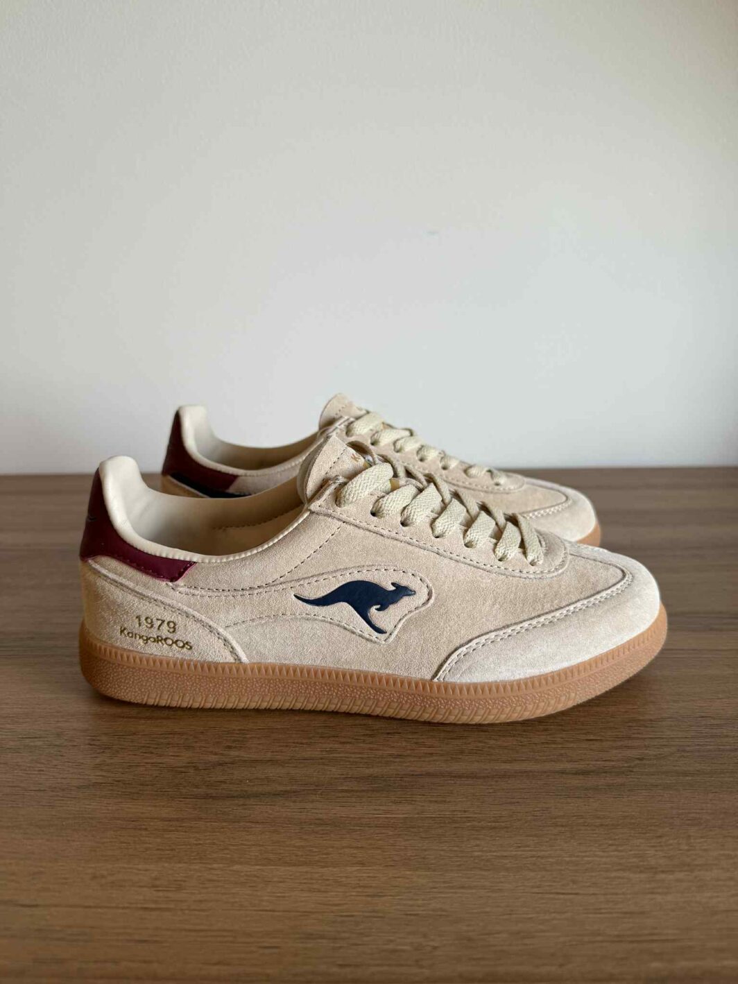 Sapatilha Feminina Kangaroos Bege
