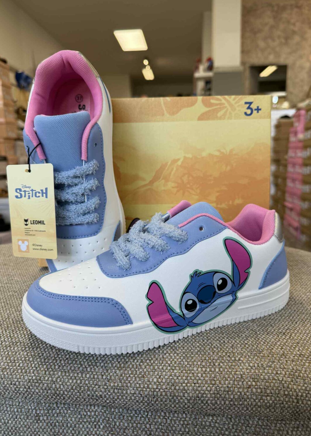 Sapatilha Stitch Fluffy