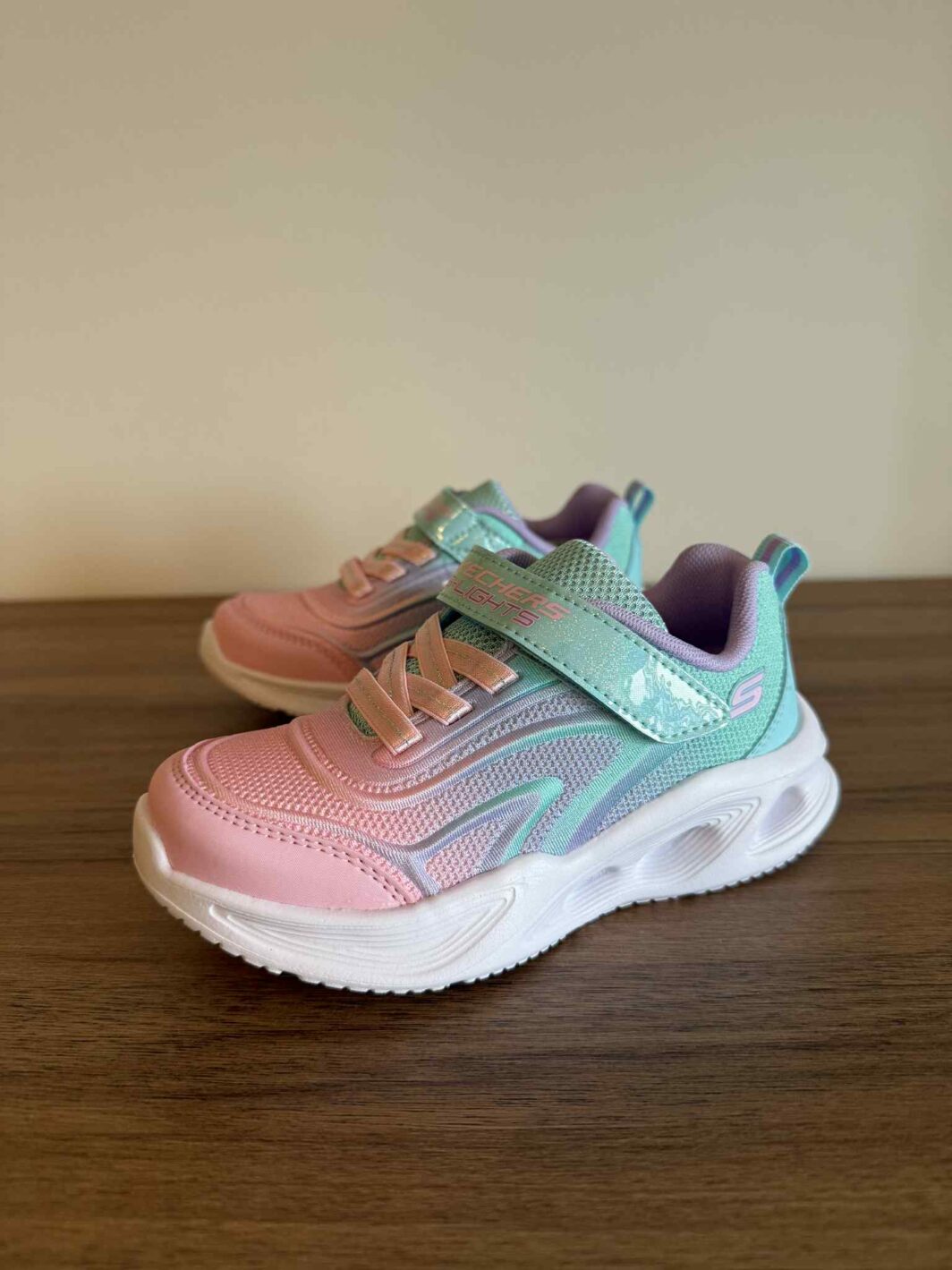 Skechers S-Lights: Sola Glow - Color Breeze