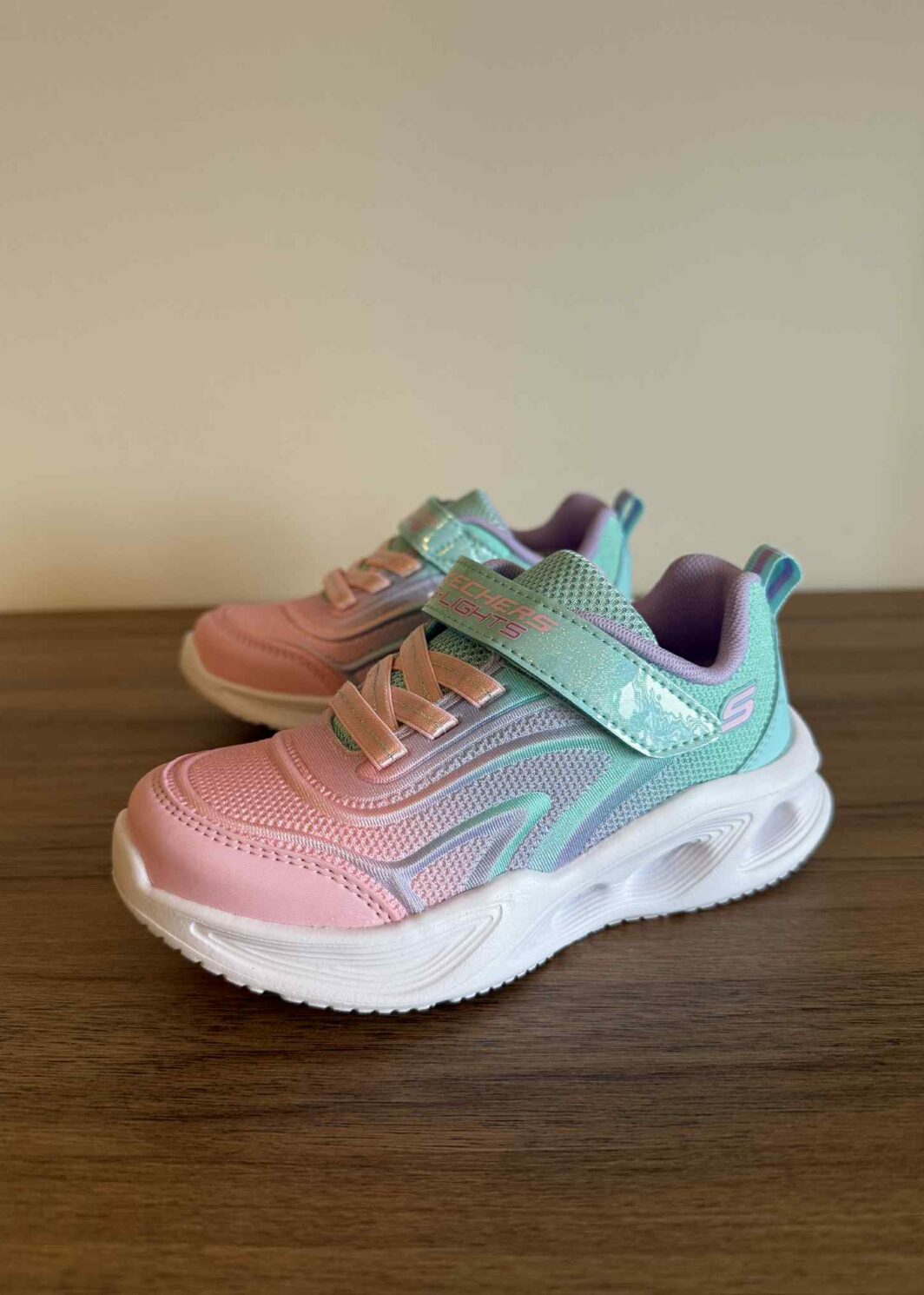 Skechers S-Lights: Sola Glow - Color Breeze