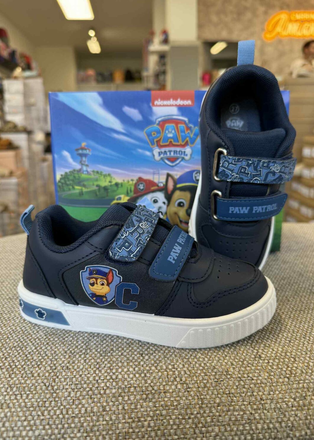 Sapatilha Paw Patrol com Luzes