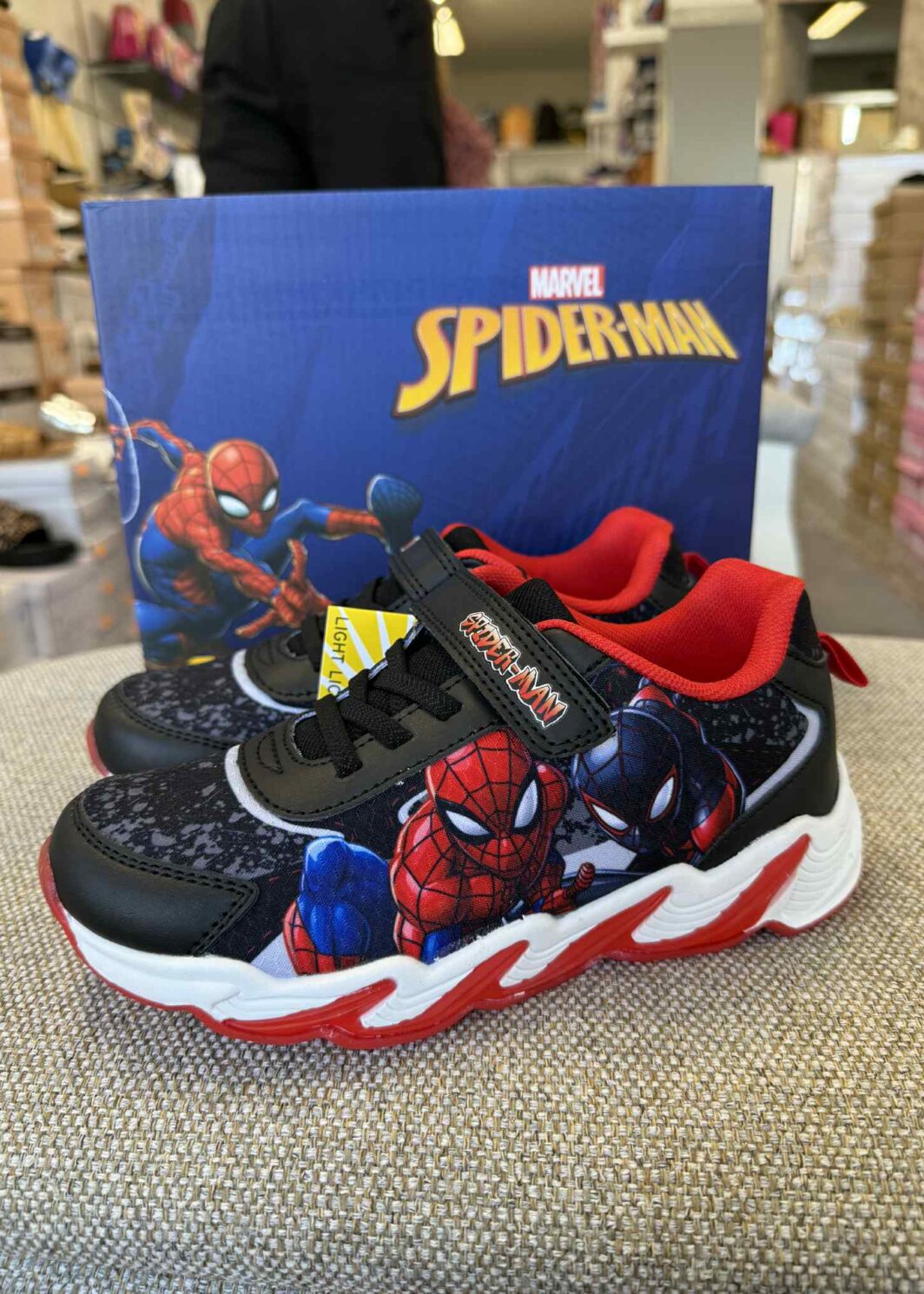 Sapatilha Spider-Man Luzes