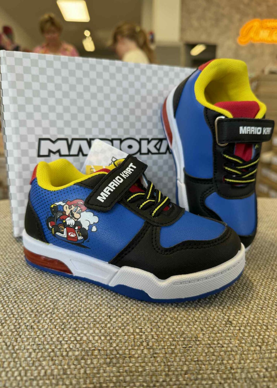 Sapatilha Mario Kart com Luzes