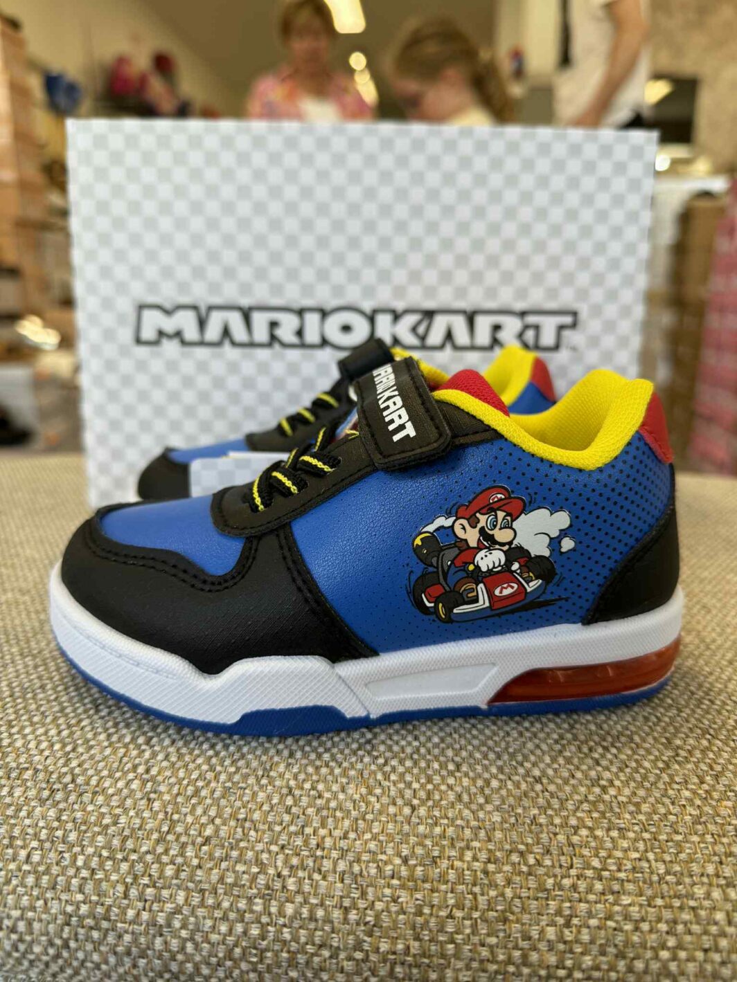 Sapatilha Mario Kart com Luzes