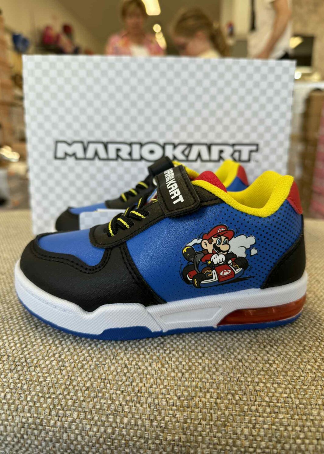 Sapatilha Mario Kart com Luzes