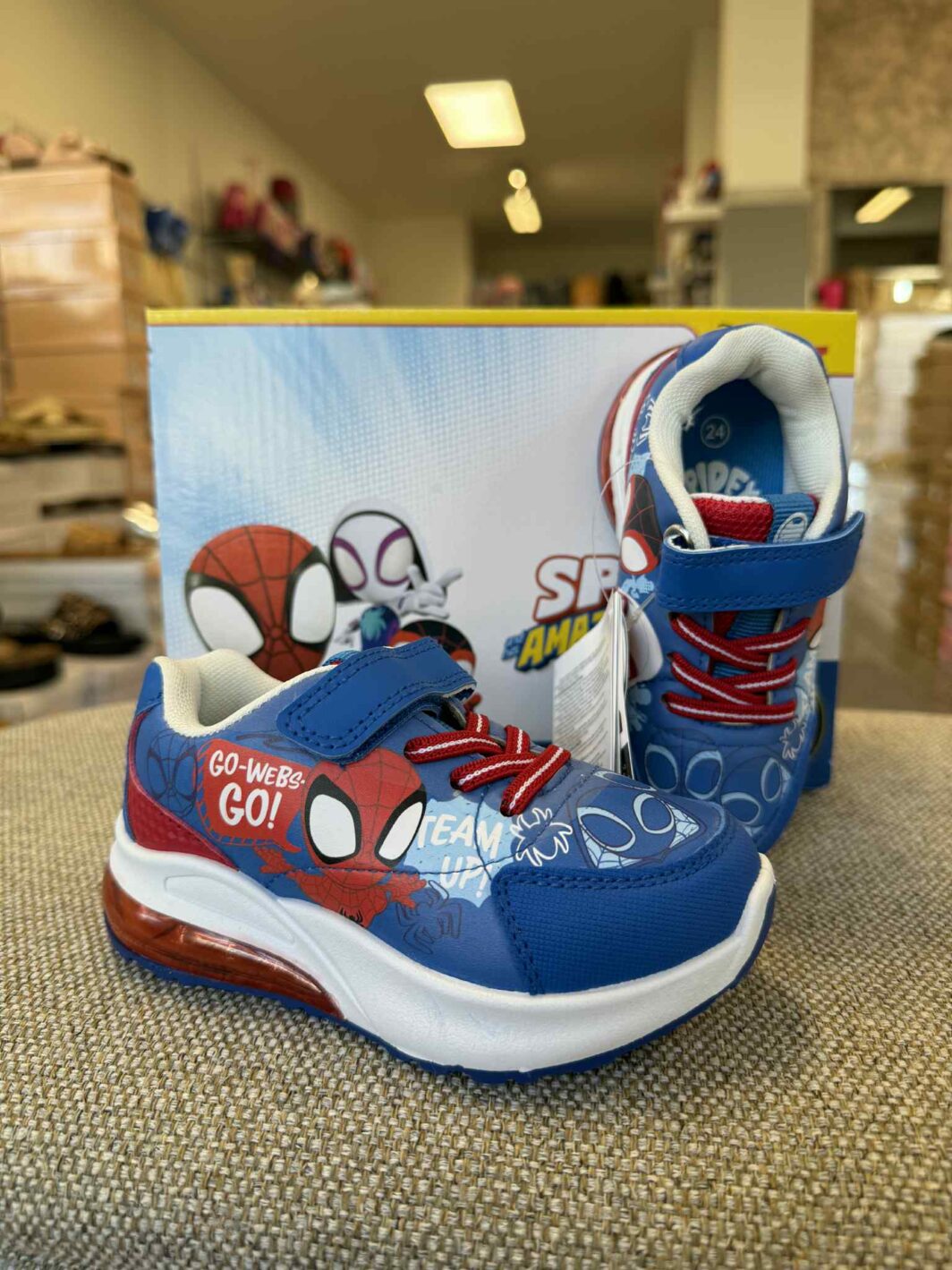 SAPATILHA SOLA PVC SPIDEY COM LUZES