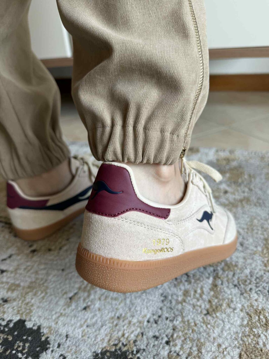 Sapatilha Feminina Kangaroos Bege